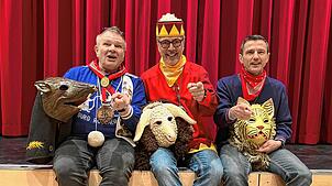 Die Zunftmeister Holger Reutemann von Rielasingen, Thomas Bertsche von Worblingen und Uli Kaltenbrunner aus Arlen (von links) treffen ...