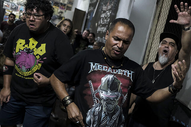 Megadeath auf dem Weg zum wahren Glauben. In Lateinamerika sind die Freikirchen auf dem Vormarsch – nicht alle sind so liberal wie die ...