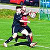 Bann gebrochen: Jonathan Gäng (vorn, im Hinspiel gegen Marius Müller) traf für den FC Dachsberg beim SV Berau zur Führung.