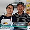 Thi Kim Tanh (links) und Thoi Duc Nguyen auf einem Bild von 2019. Damals waren sie noch regelmäßig jeden Freitag auf dem Donaueschinger ...