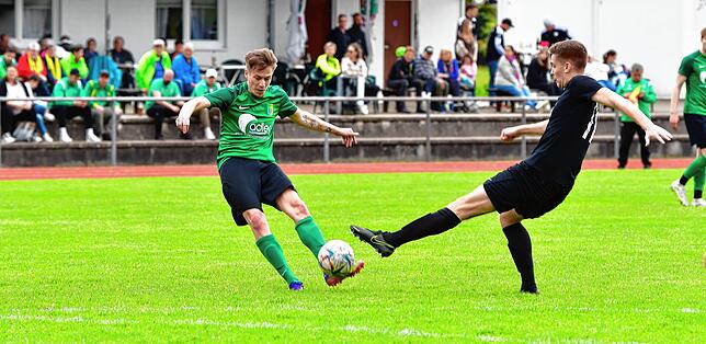 Bild 5: SV Herten setzt sich mit 4:2 bei der SG FC Wehr/Brennet durch &ndash; und wir haben Bilder!