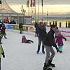 Auch am letzten Tag herrschte auf der Eisbahn „ÜB on Ice“ am Landungsplatz noch einmal ordentlich Betrieb. Betreiber Reinhard A. Weigelt ...
