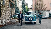 Die Kommissare Thomas Komlatschek (Hary Prinz, links) und Micha Oberländer (Matthias Koeberlin, rechts) ermitteln im ZDF-Krimi „Das ...