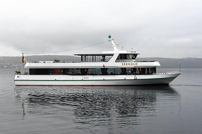 Transportiert im Sommer vorwiegend Touristen, im Winter hauptsächlich Pendler: das Schiff „Seegold“