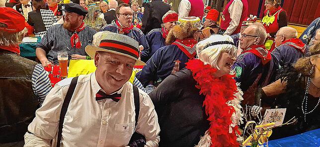 Bild 28: Bad Dürrheim ist beim Narrenzunftball im Fasnetsrausch