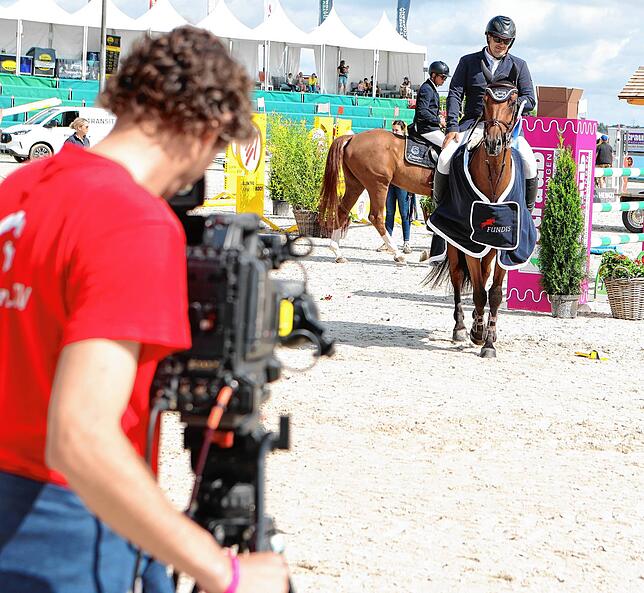 Bild 7: Reitsport pur beim Fest der Pferde am Freitag