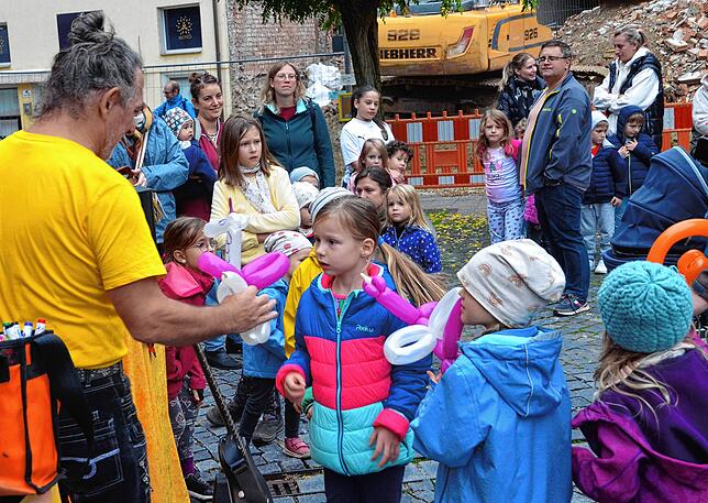 Bild 12: Spaß steht im Vordergrund bei der Kindermeile. Wir haben die schönsten Bilder von Freitag – Teil 3