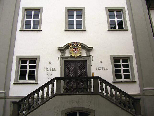 Die Zeiten als das Bischofsschloss ein Hotel war, sind vorbei.