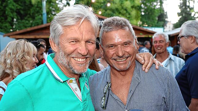 Bild 30: Beim Stadtgartenfest treffen sich die Konstanzer. Alle Fotos vom ersten Abend