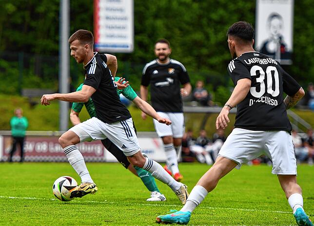 Bild 3: SV 08 Laufenburg siegt 4:1 gegen den FC Zell – und wir haben Bilder!