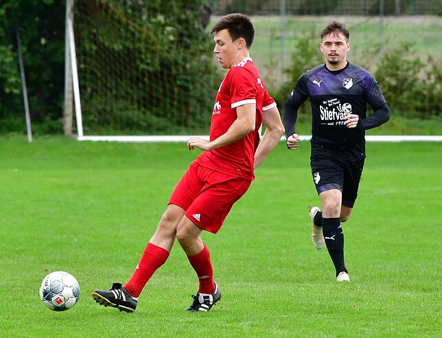Bild 3: FC Wittlingen feiert schmeichelhaftes 1:0 gegen den FC RW Weilheim &ndash; und wir haben Bilder!