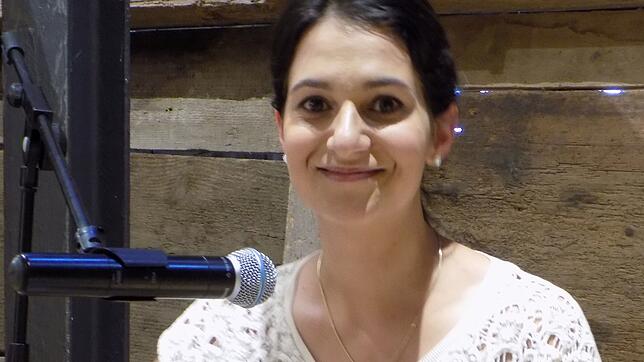 Die Mundart-Autorin Sandhya Hasswani liest am Donnerstag im Kloster in Riedern am Wald.