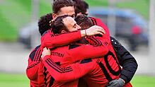 Die Spieler des SV Jestetten beim gemeinsamen Jubel in der Partie gegen den FC Wittlingen