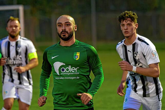 Bild 4: SV Herten erreicht ein 2:2 gegen den FC Wittlingen &ndash; wir haben Bilder!