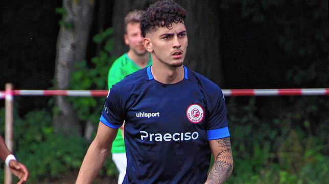 Daniel Moreno Tallon ist aktuell mit drei Treffern bester Torschütze beim FC Bad Dürrheim. Kann er dazu beitragen, dass die Kurstädter ...