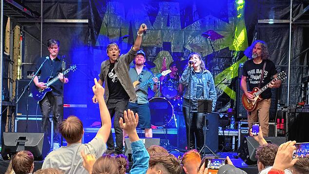 Die ehemalige Schülerband Mad Dox findet nach 30 Jahren für das Open Air wieder bei „Rock uf d‘Wies“ zusammen (von links): John Brown, ...