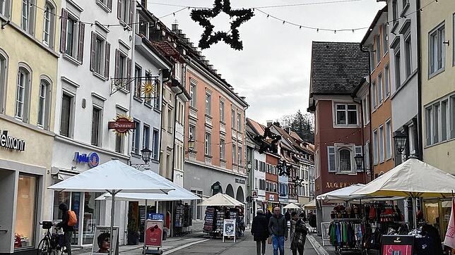 Wandel in der Innenstadt? In den vergangenen Jahrzehnten hat sich Überlingen als Marktplatz verändert. Zwei Einzelhändler erzählen von ...