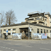 Innerhalb von zwei Jahren hat sich an der Friedrichstraße 21 einiges getan: Während im Februar 2020 noch das alte Gebäude stand, sind ...