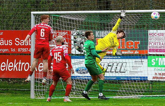 Bild 29: Die besten Bilder vom Bezirkspokal-Viertelfinale zwischen dem TSV Aach-Linz und dem FC RW Salem