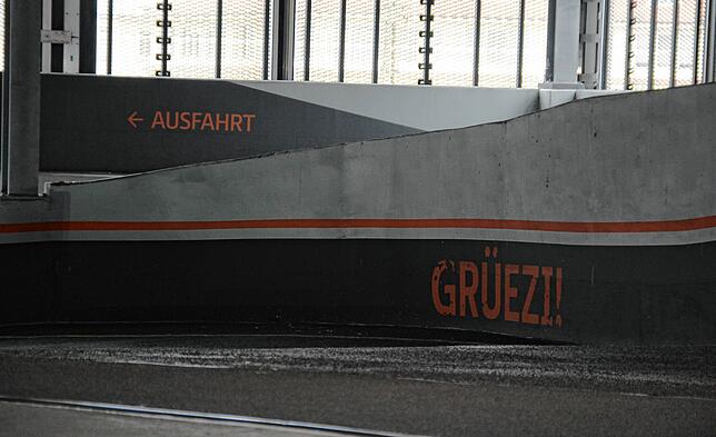 Wird ein „Grüezi“ in deutschen Parkhäusern bald nicht mehr nötig sein?