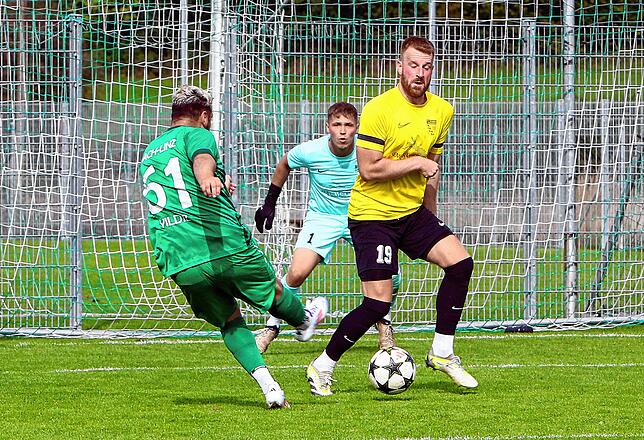Bild 36: TSV Aach-Linz besiegt im Spitzenspiel den FC Öhningen-Gaienhofen mit 2:1. Die besten Bilder!