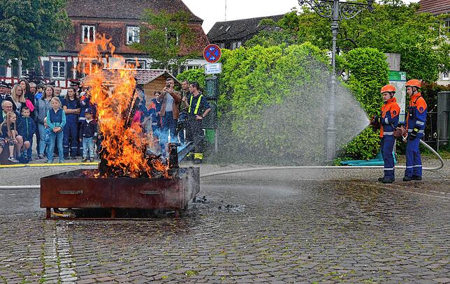Bild 4: Jahreshauptübung der Freiwilligen Feuerwehr Markdorf – hier gibt es die Bilder! Teil 3