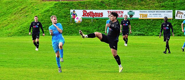 Bild 10: FC Wittlingen gewinnt Spitzenspiel beim SV Buch mit 3:0 – und wir haben Bilder!
