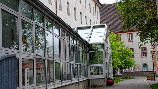 Die Folgen der Corona-Pandemie haben dem Alten- und Pflegeheim in Pfullendorf zugesetzt. Im Jahr 2020 wurde Verlust gemacht. Die ...