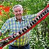 Richtung Champions League: Hermann Burger (80) aus Rickenbach besitzt seit 30 Jahren eine Dauerkarte beim SC Freiburg. Klar, dass er am ...