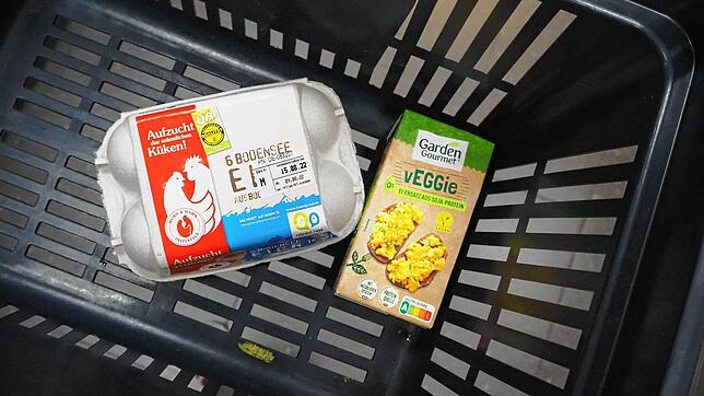 Tierisches Ei oder vegane Alternative? In Singen wurde ein Ersatzprodukt entwickelt, das nun in Supermärkten zu kaufen ist.