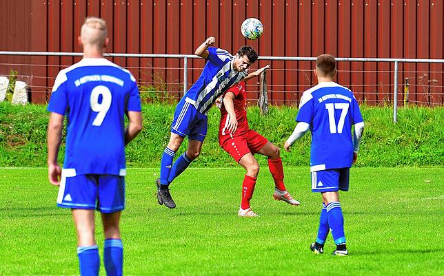 Bild 18: SG Mettingen-Krenkingen holt sich mit dem 3:1 gegen den FC Wallbach die Tabellenführung zurück &ndash; und wir haben Bilder!