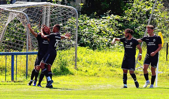 Bild 13: Die besten Bilder vom Relegationshinspiel zwischen Konstanz-Wollmatingen und Geisingen