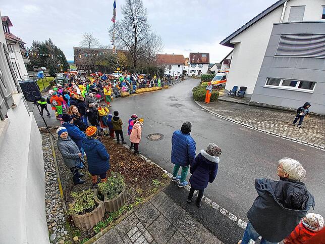 Bild 8: So rasant ging es beim Kärrelerennen in Hepbach zu