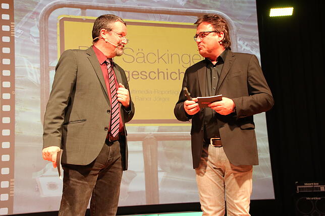 Mit vielen Fragen: Führten die Zuschauer gemeinsam durch den Abend: Der Leiter der Lokalredaktion Bad Säckingen, Andreas Gerber (links), ...