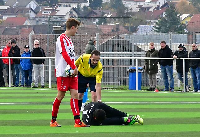 Bild 34: SV Jestetten besiegt den FC Tiengen 08 auf dem Kunstrasen in Erzingen mit 2:0 &ndash; und wir haben Bilder!