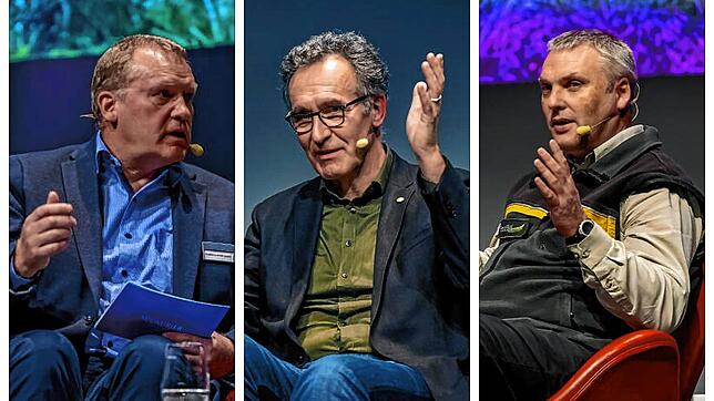 Ist der Schwarzwald noch zu retten? Diese Frage diskutieren beim VS-Forum der Neuen Tonhalle (von links) Andreas Ambrosius, Mitglied der ...