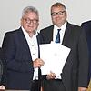 Ordentlich was im Gepäck hatte Tourismusminister Guido Wolf (2. v.l.) bei seinem Besuch in Bad Säckingen. Auch die ...