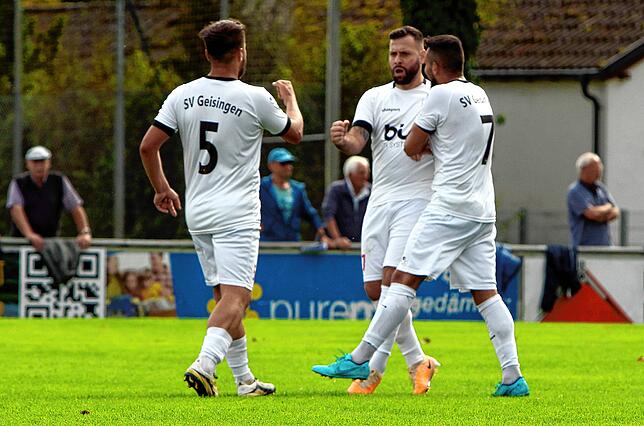 Bild 12: Die besten Bilder vom Duell zwischen dem FC Überlingen und dem SV Geisingen