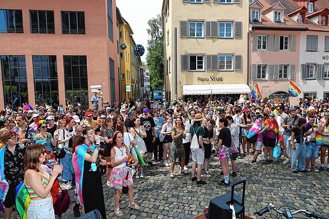 Bild 23: Der CSD Konstanz feiert 20. Geburtstag mit einer Pride-Parade durch die Stadt