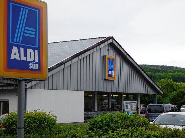In direkter Nachbarschaft ist der Markdorfer Aldi. Dessen Erweiterungspläne hatte der Gemeinderat vor einigen Jahren noch abgelehnt. ...
