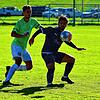 Zweifacher Torschütze: Neuzugang Marko Mijatovic (rechts, im Spiel bei der SG Mettingen/Krenkingen mit Patrick Klotz) traf doppelt für ...
