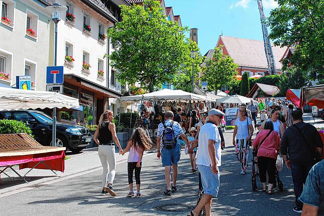Bild 25: Schweizer Feiertag 2022: Bilder vom Straßenfest Teil 2