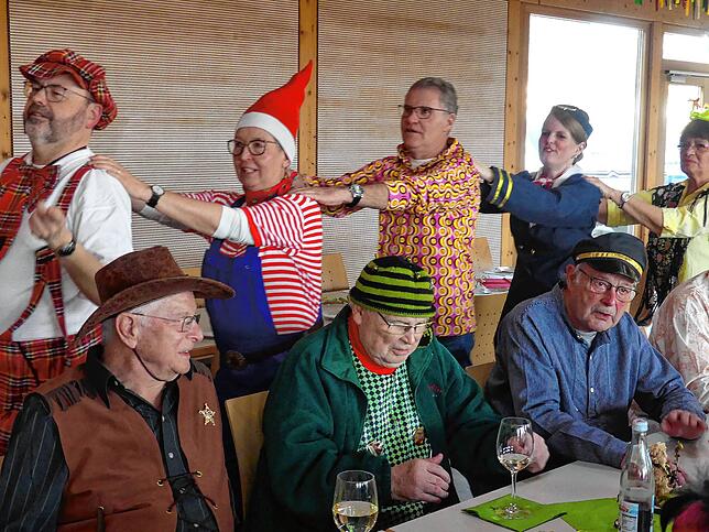 Bild 10: Die schönsten Bilder der Seniorenfasnet in Bermatingen-Ahausen!