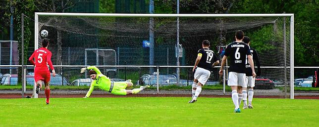 Bild 33: SV 08 Laufenburg besiegt den FC Tiengen 08 im Hochrhein-Derby mit 4:2 – und wir haben Fotos!