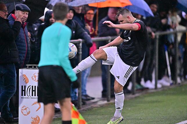 Bild 4: SV 08 Laufenburg sichert ein 1:1 gegen FC Waldkirch &ndash; und wir haben die Bilder!