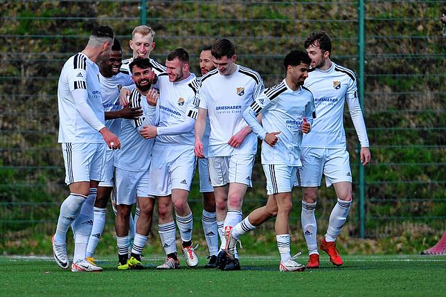 Bild 17: U23 des SV 08 Laufenburg siegt 2:1 gegen den SV Herten &ndash; und wir haben Bilder!