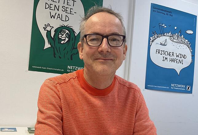 Philipp Fuhrmann sitzt seit 2019 fürs Netzwerk für Friedrichshafen im Gemeinderat. 2017 trat er gegen OB Brand an. Er traut sich die ...