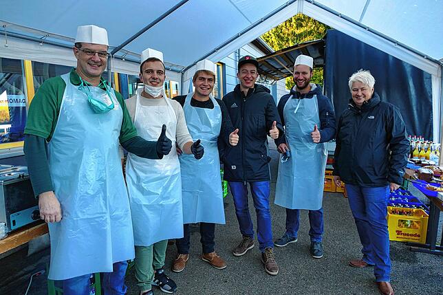 Bild 20: Bilder der Feuerwehrkapelle mit ihrem neuen Format &bdquo;The Show Must Go On&ldquo;
