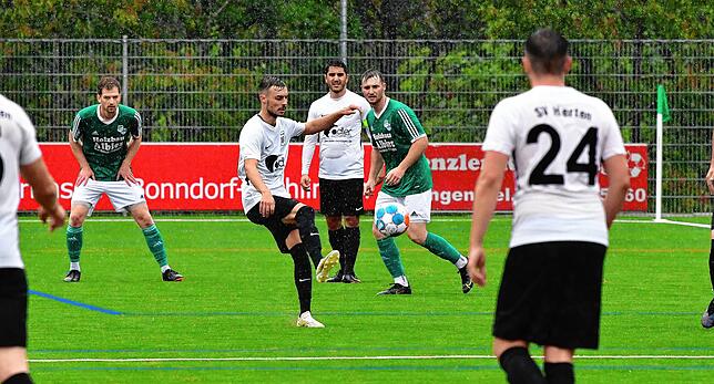Bild 20: SV Herten bejubelt einen knappen und glücklichen Sieg bei der SG Mettingen/Krenkingen &ndash; und wir haben die Bilder!