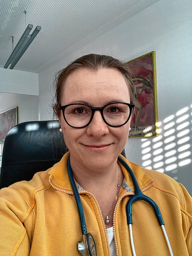 Die Allgemeinärztin Julia Bergis findet: „Wir können nicht alle Menschen in die Sprechstunde nehmen.“